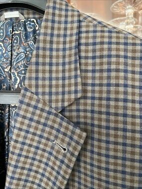 Classic Men's Checked Sport Coat in Blue and Brown